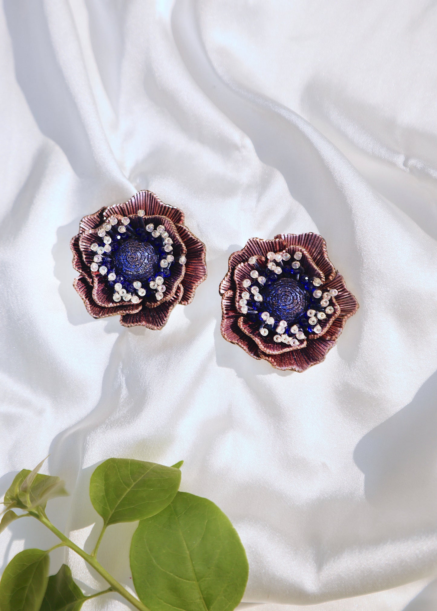 ANEMON EARRING - BLUE PINK