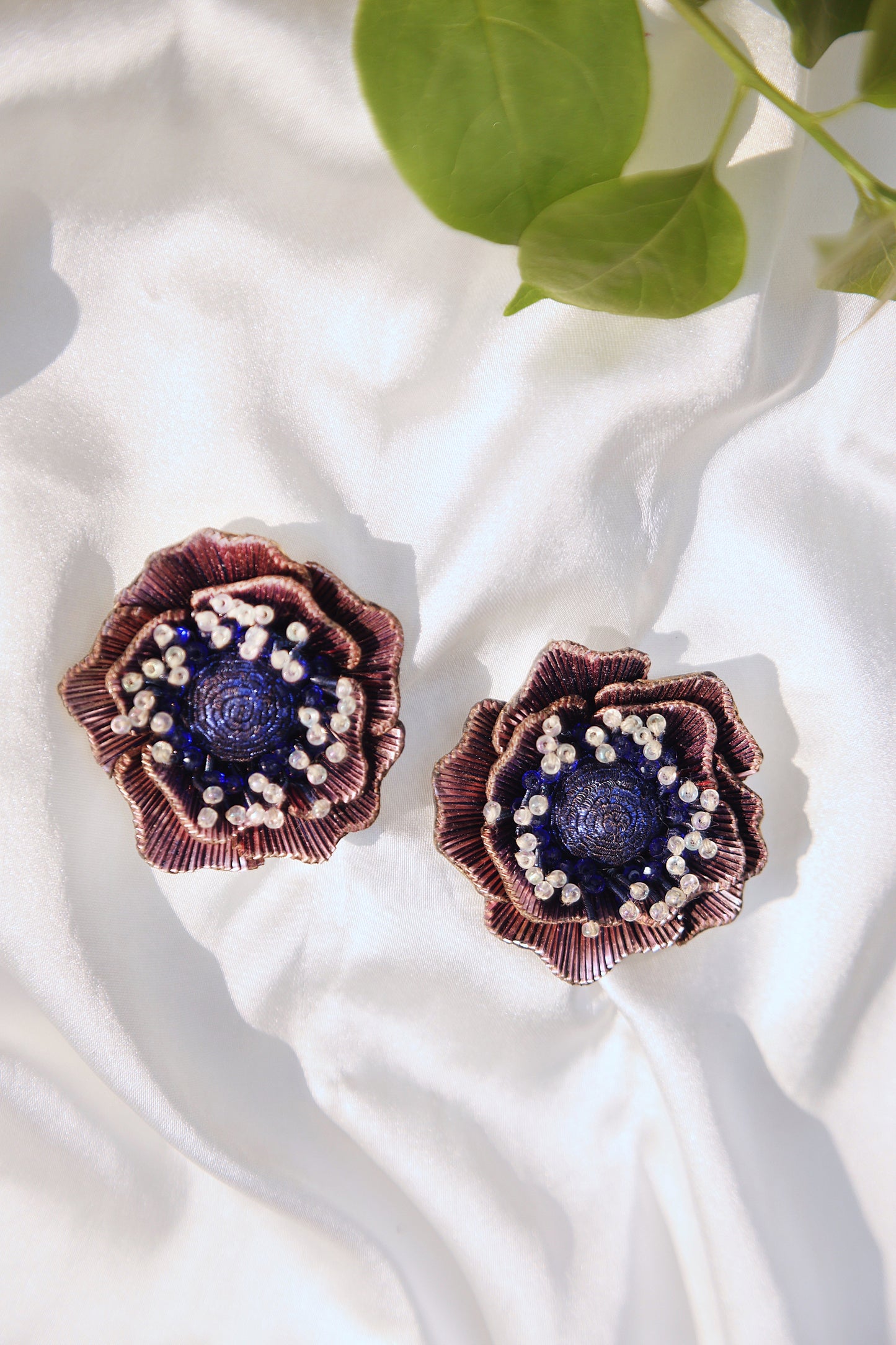 ANEMON BLUE PINK EARRING