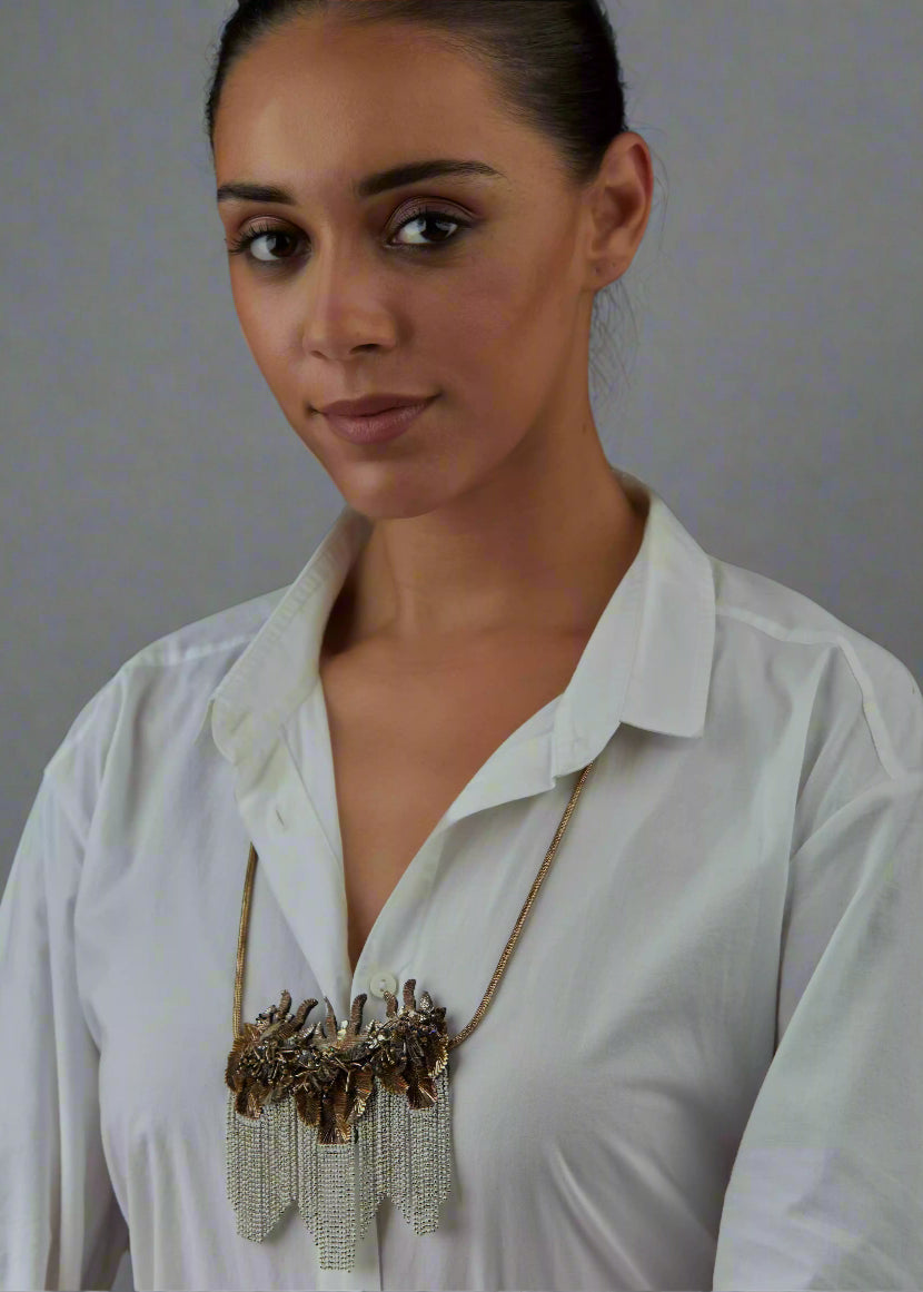 ORCHID SHIMMY NECKLACE
